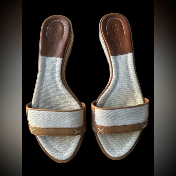 CHANEL Shoes - Chanel Cavas & Leather Sandals